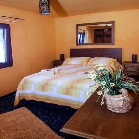 Lastian Villa *